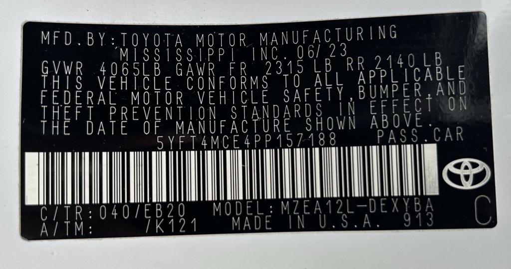 Vehicle image 22 of 25