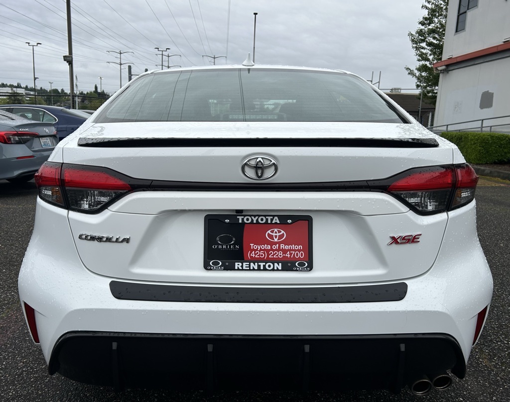 Vehicle image 5 of 25