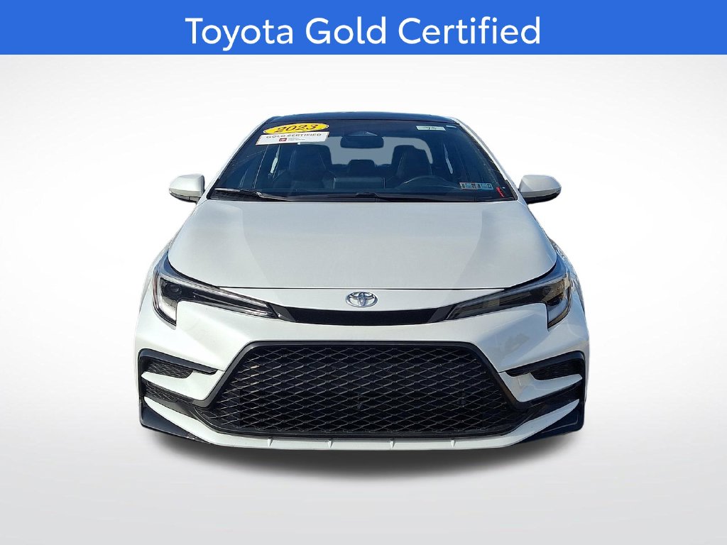 2023 Toyota Corolla XSE Image 2 of 31