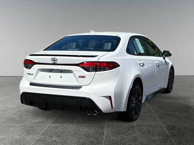 Vehicle image 5 of 36