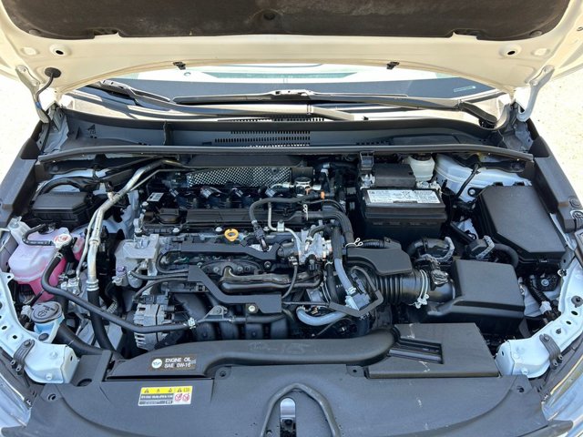 Vehicle image 29 of 36