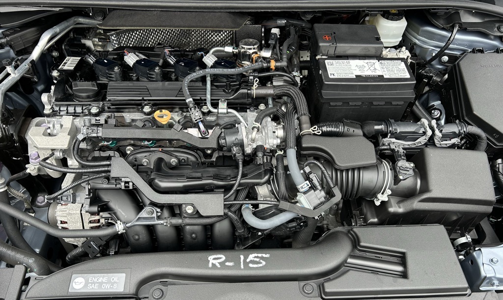 Vehicle image 23 of 25