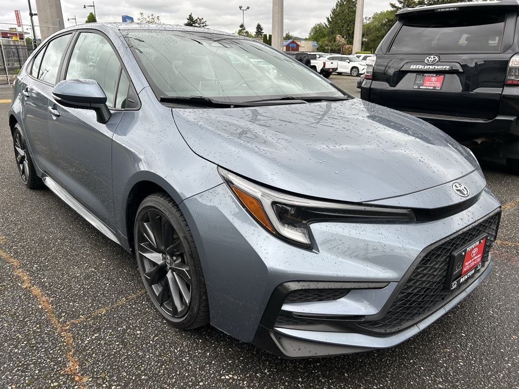 Vehicle image 3 of 25