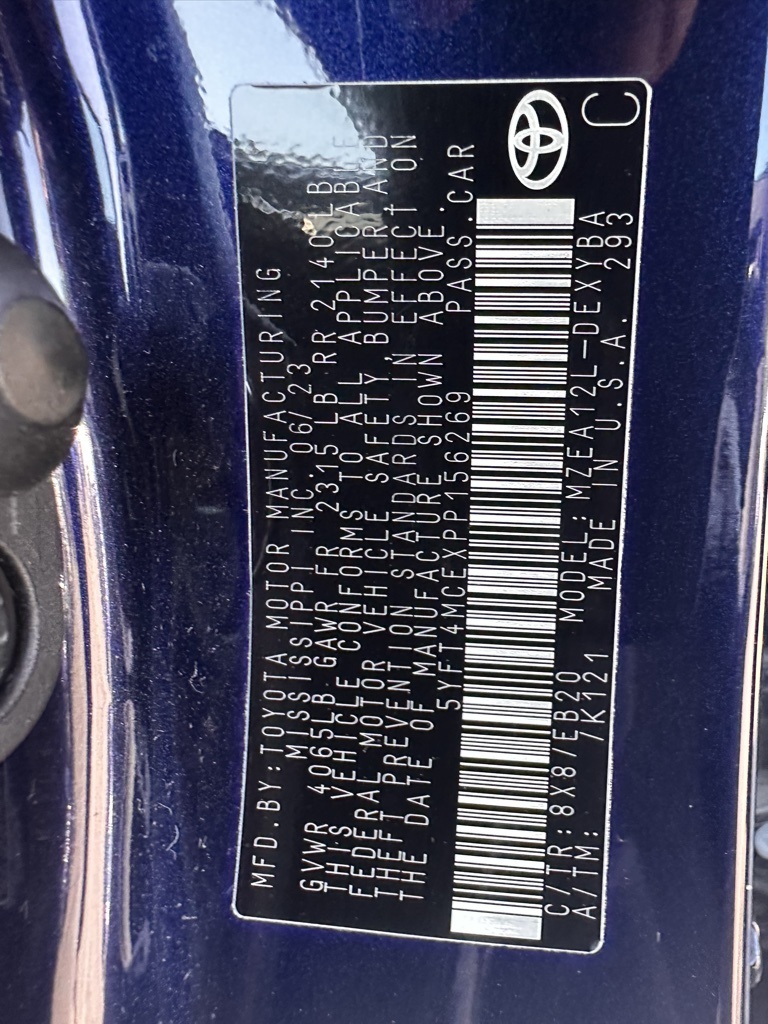 Vehicle image 24 of 25