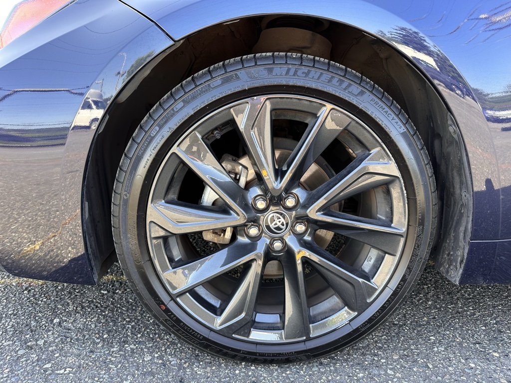 Vehicle image 25 of 25