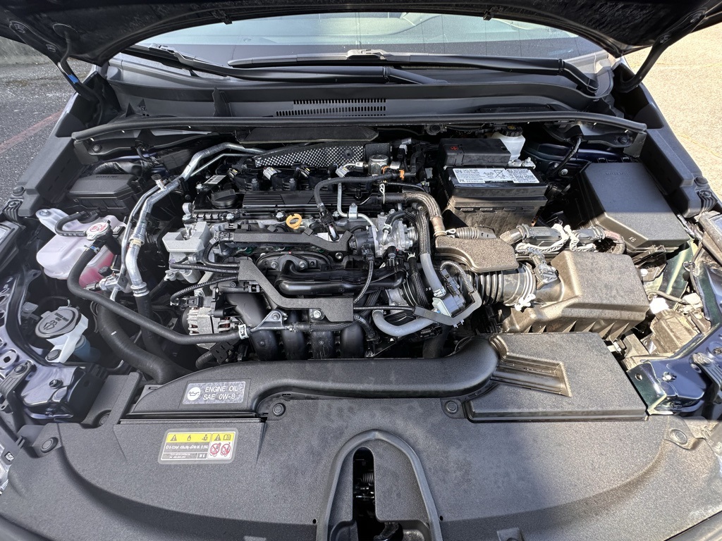 Vehicle image 22 of 25