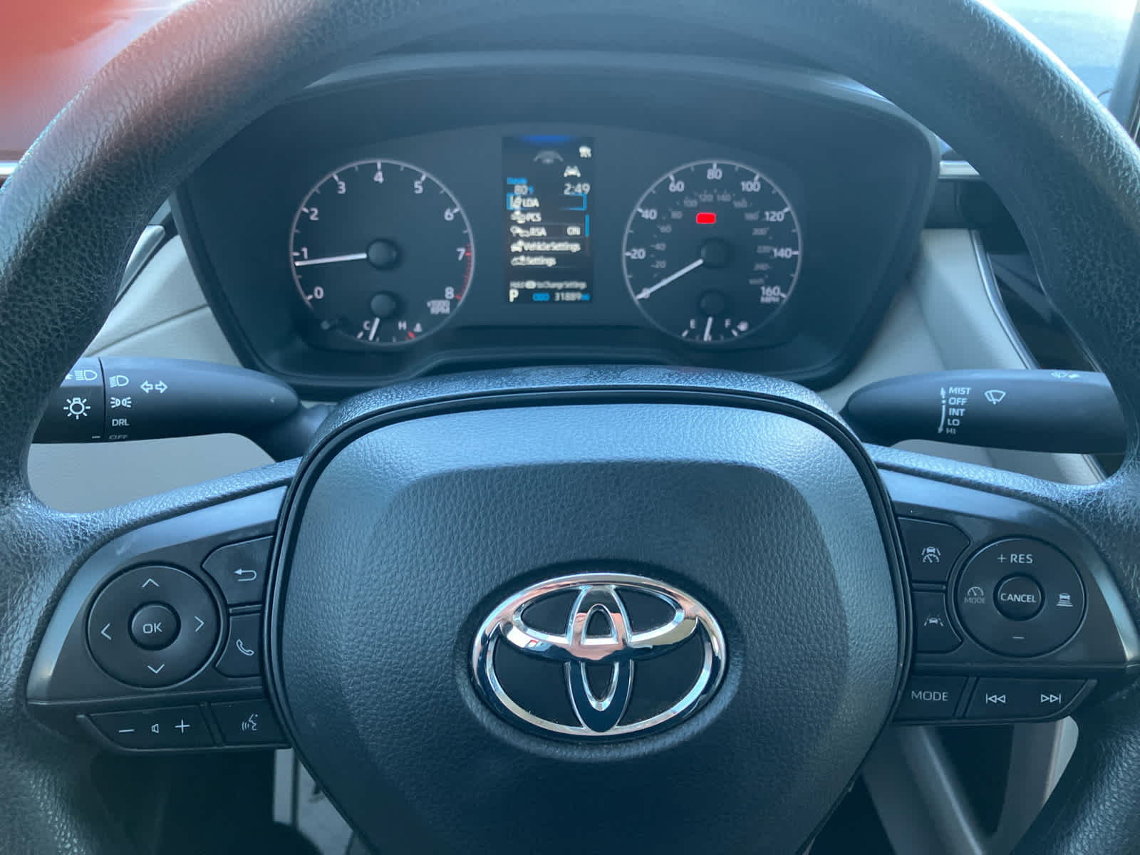 Vehicle image 14 of 30