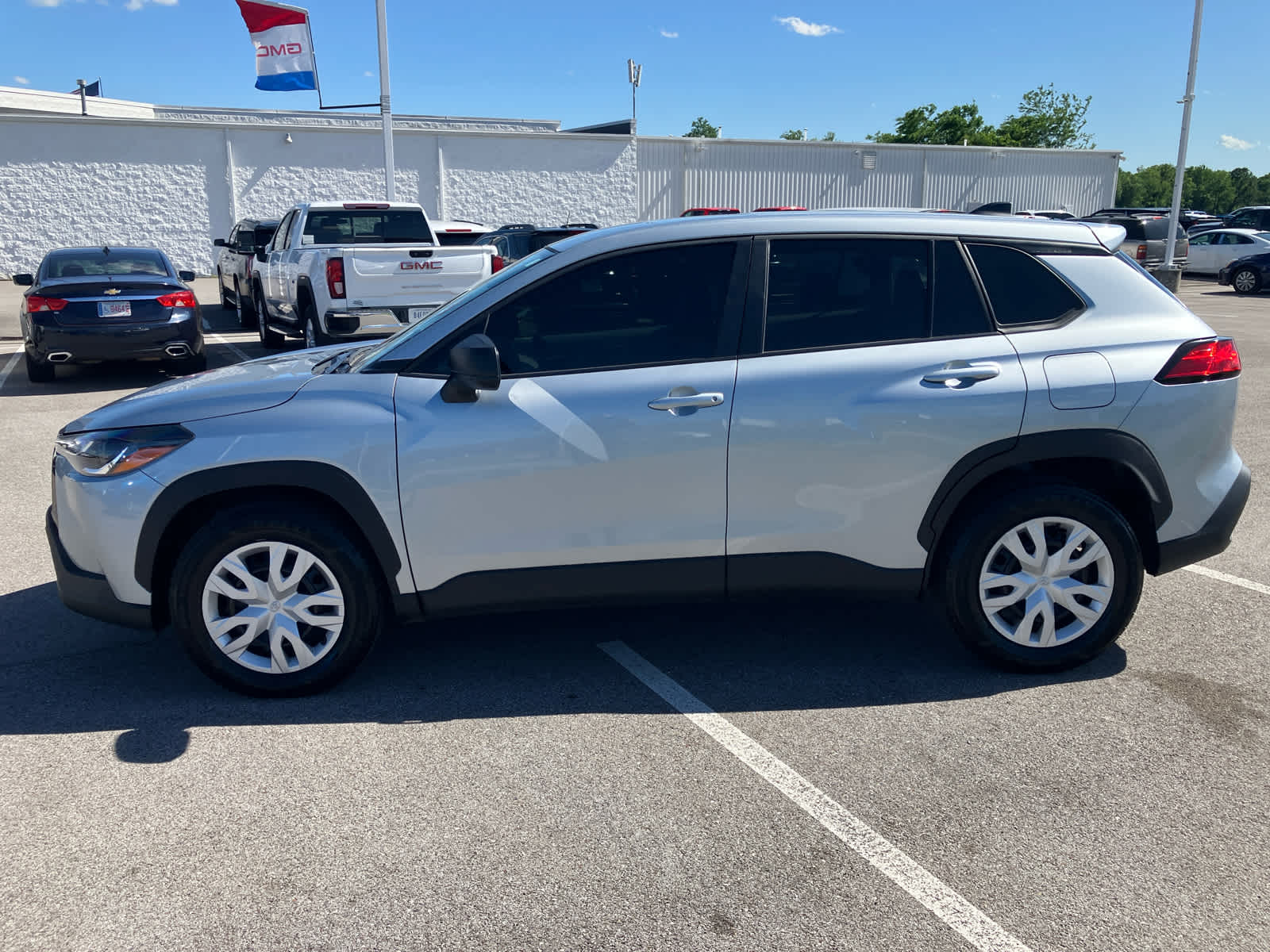 Vehicle image 8 of 30