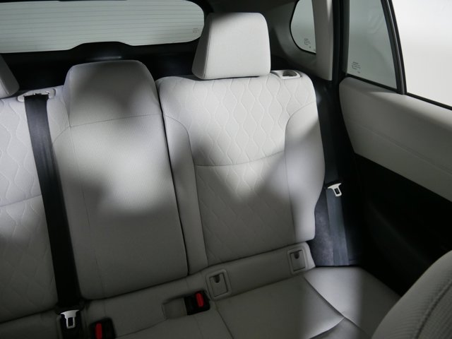 Vehicle image 14 of 36