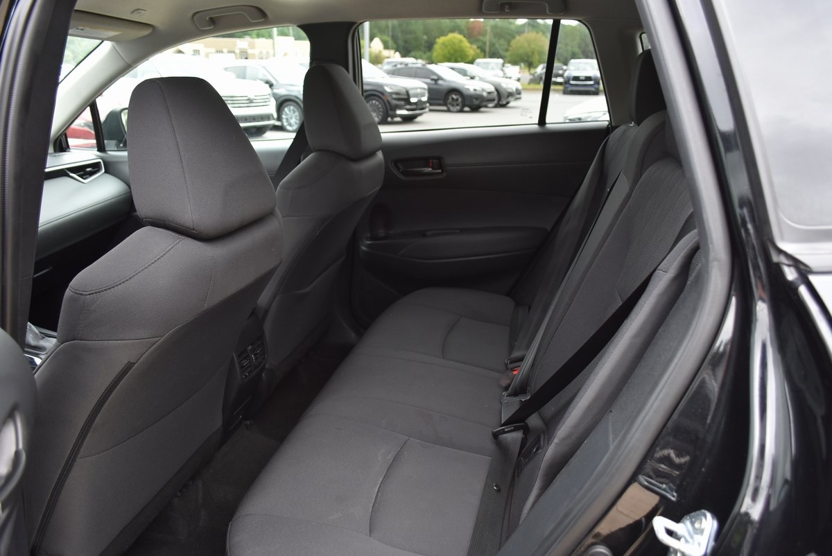 2023 Toyota Corolla Cross LE Image 17 of 35