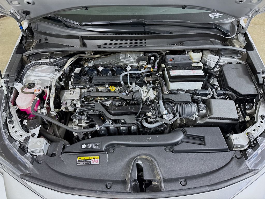 2023 Toyota Corolla SE Image 9 of 28