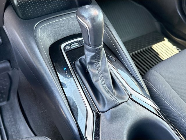 Vehicle image 28 of 55