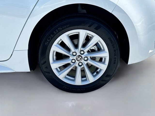 Vehicle image 40 of 55