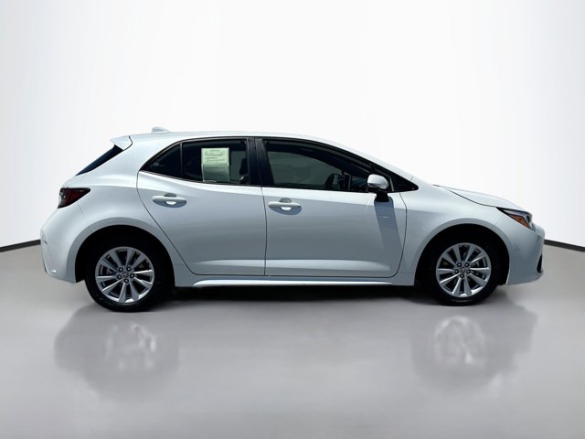 Vehicle image 6 of 55