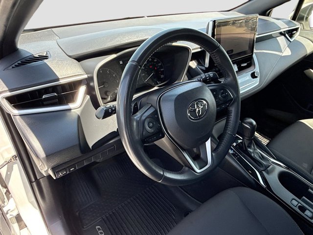 Vehicle image 16 of 55