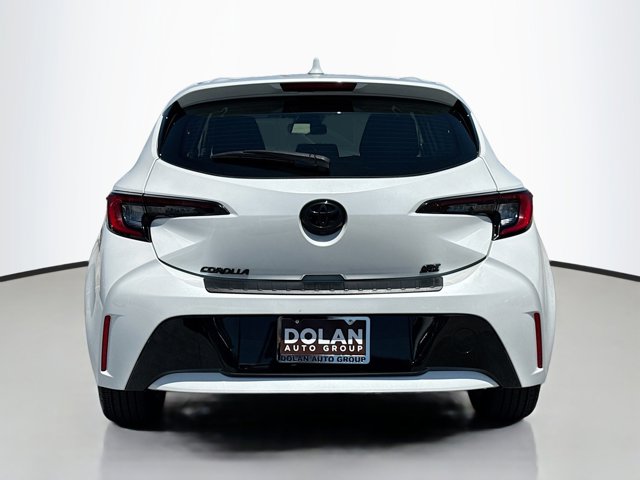 Vehicle image 10 of 55