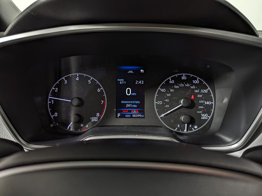 2023 Toyota Corolla SE Image 24 of 42