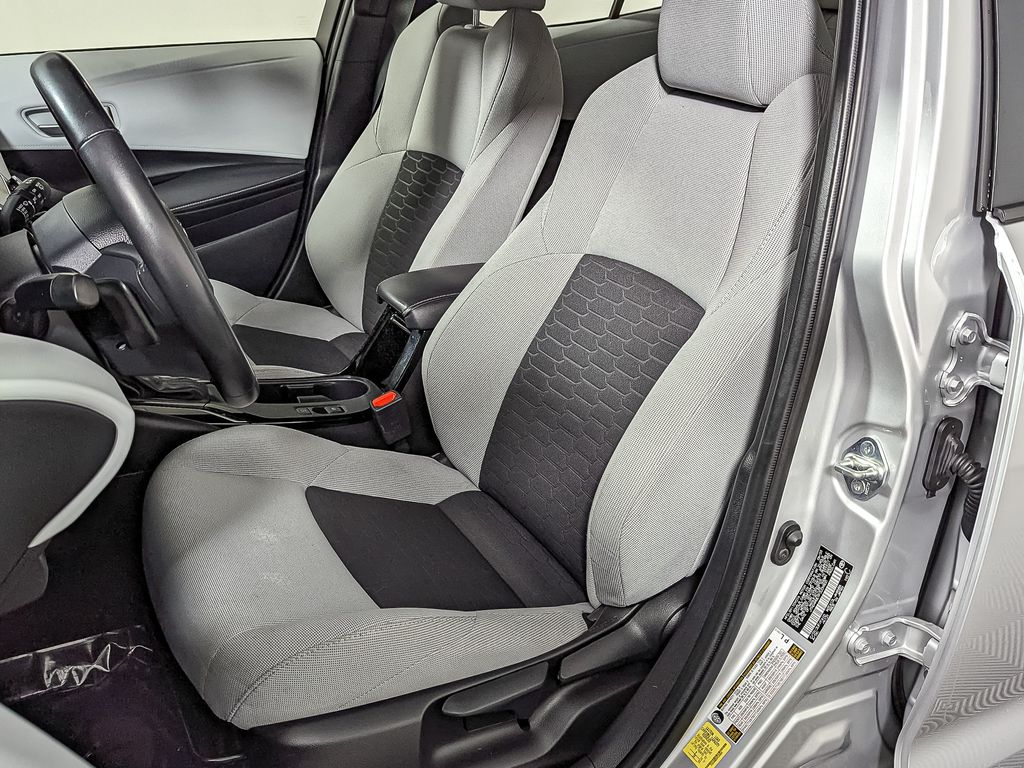 2023 Toyota Corolla SE Image 12 of 42