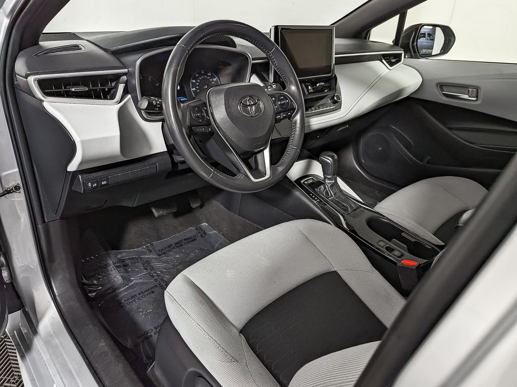 2023 Toyota Corolla SE Image 19 of 42