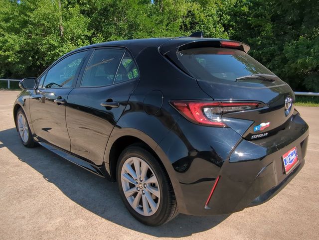 Vehicle image 7 of 32