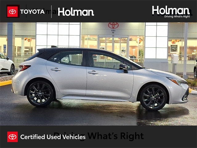 2023 Toyota Corolla XSE Image 4 of 31