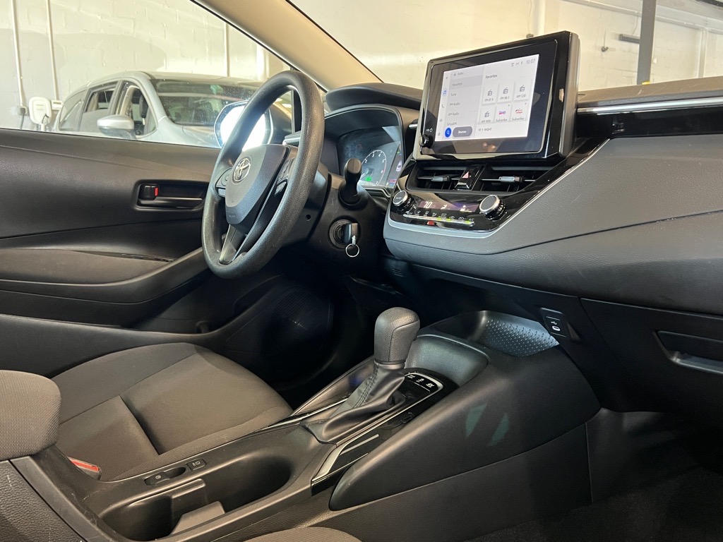 Vehicle image 22 of 22