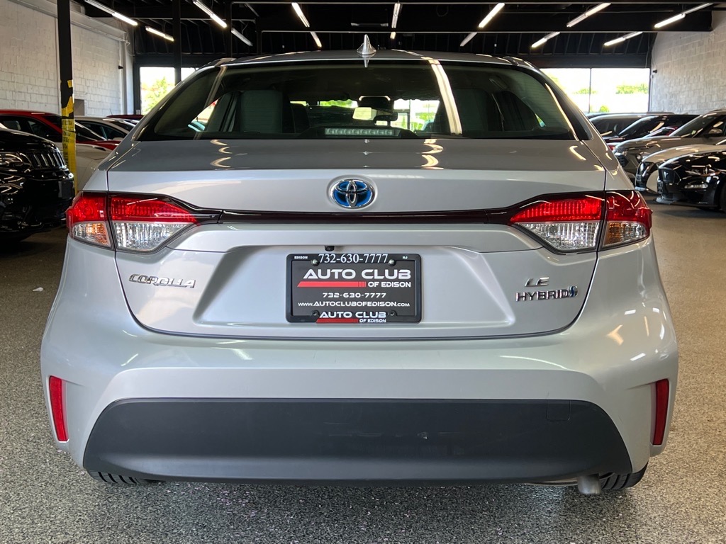 Vehicle image 5 of 22