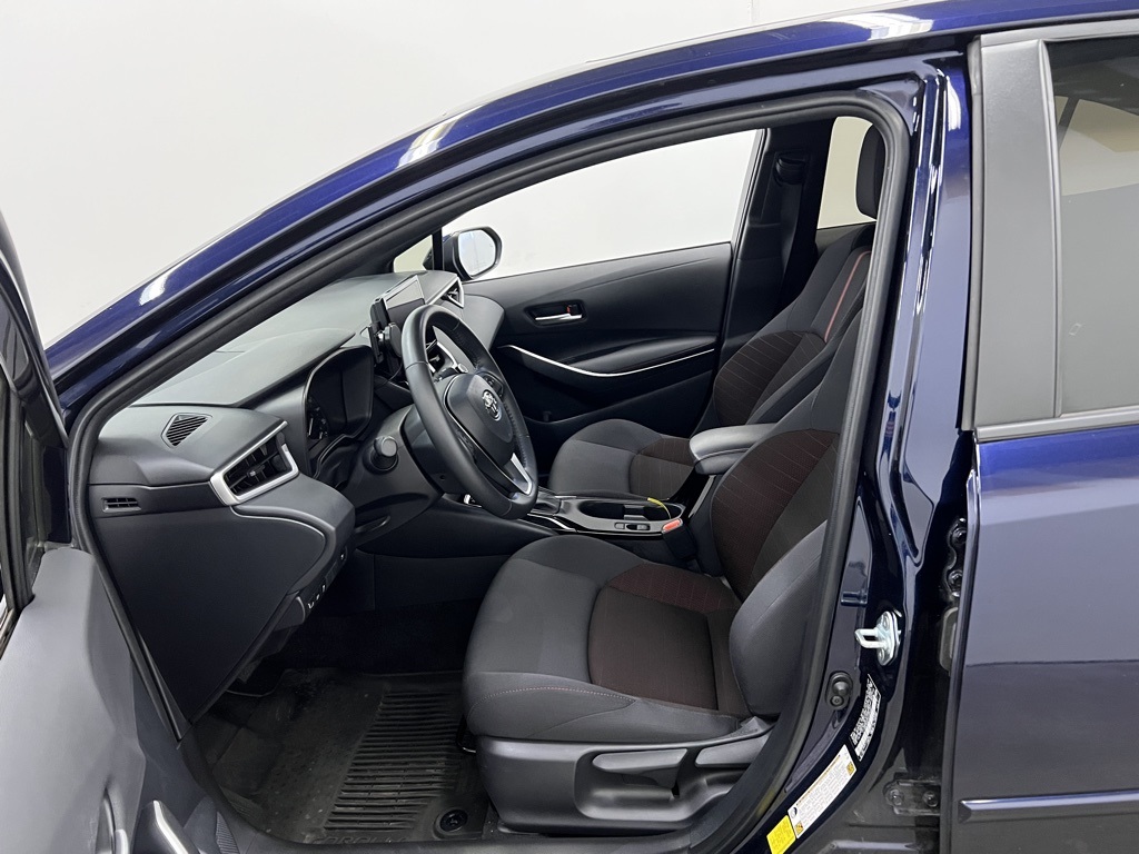 Vehicle image 7 of 31