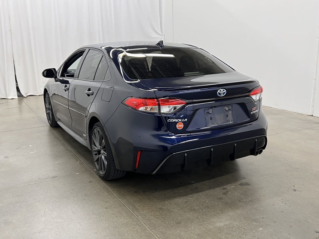 Vehicle image 6 of 31