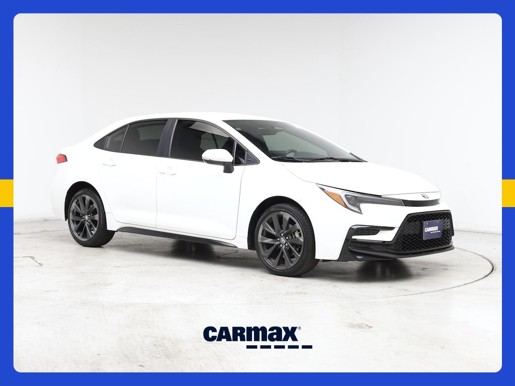 2023 Toyota Corolla Image 3 of 22