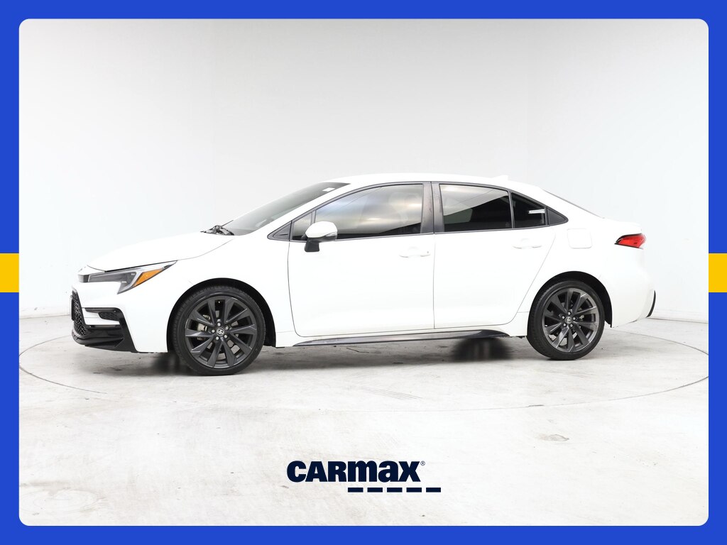 2023 Toyota Corolla Image 1 of 22