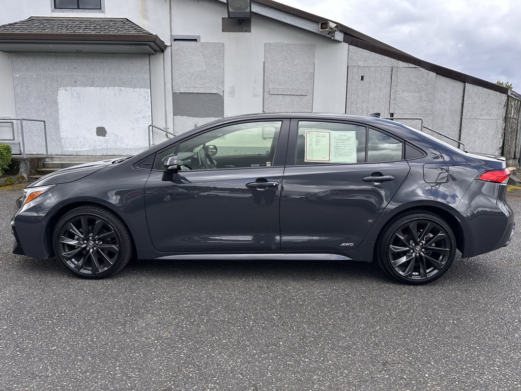 Vehicle image 7 of 25