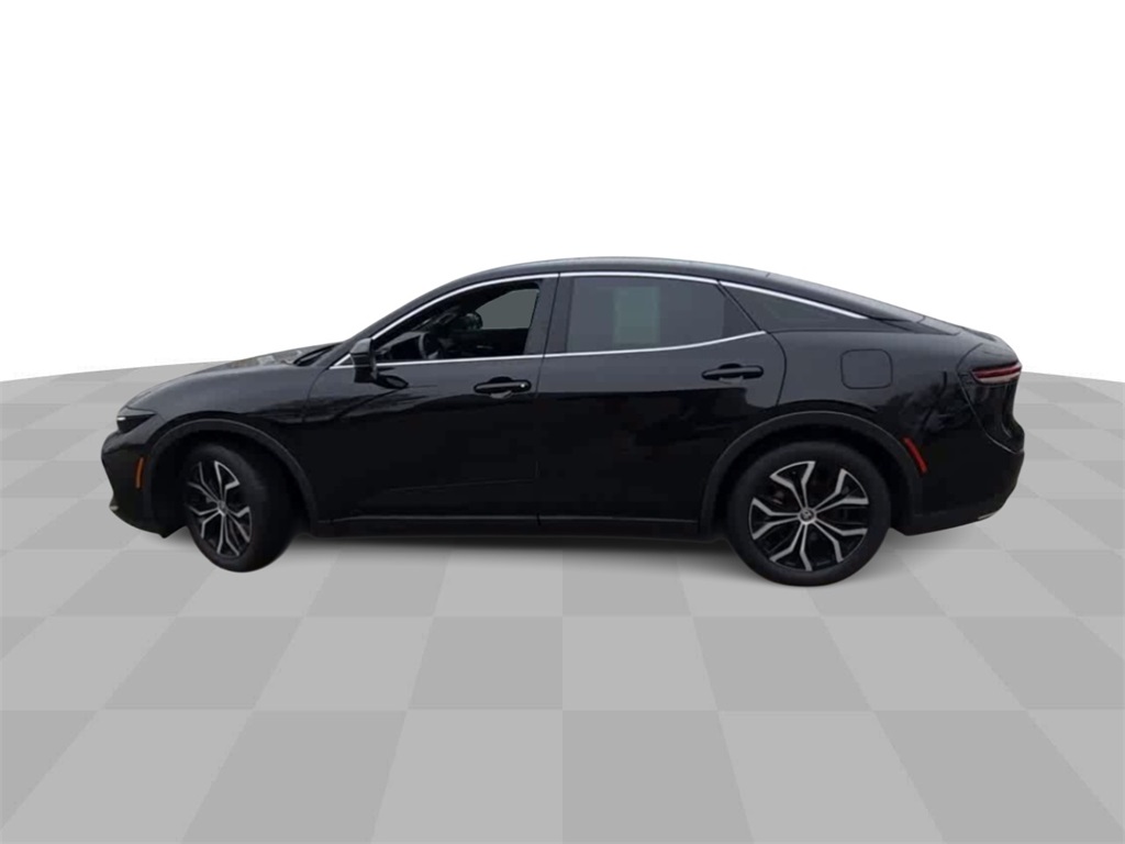 Vehicle image 2 of 32