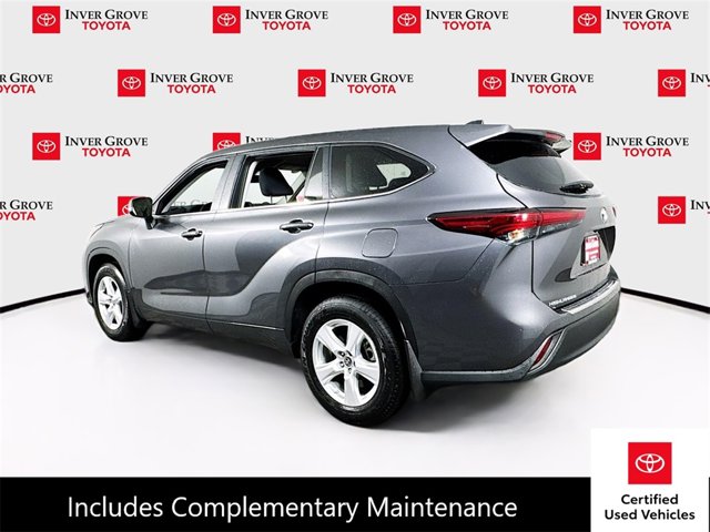 Vehicle image 7 of 28