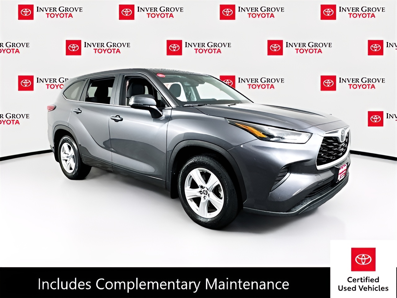Vehicle image 23 of 28