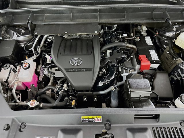 Vehicle image 19 of 28