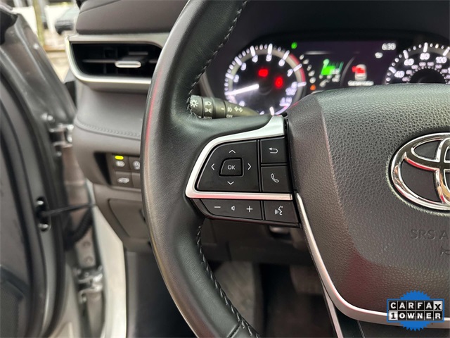 Vehicle image 11 of 20