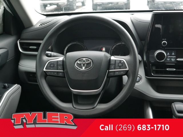 Vehicle image 41 of 50