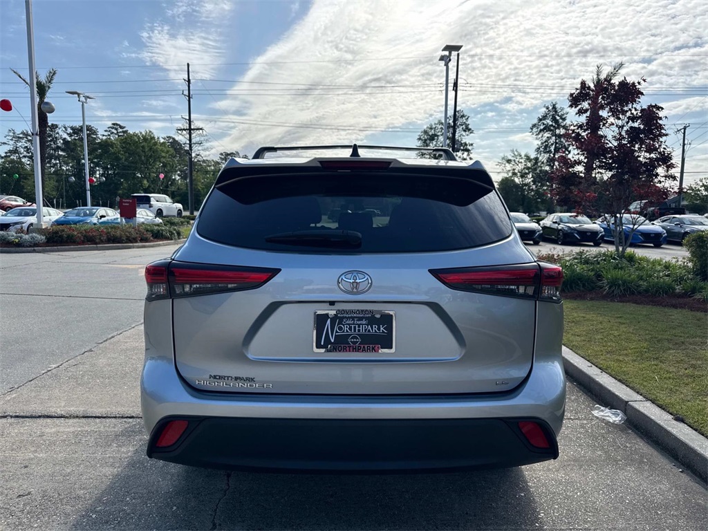 Vehicle image 6 of 27