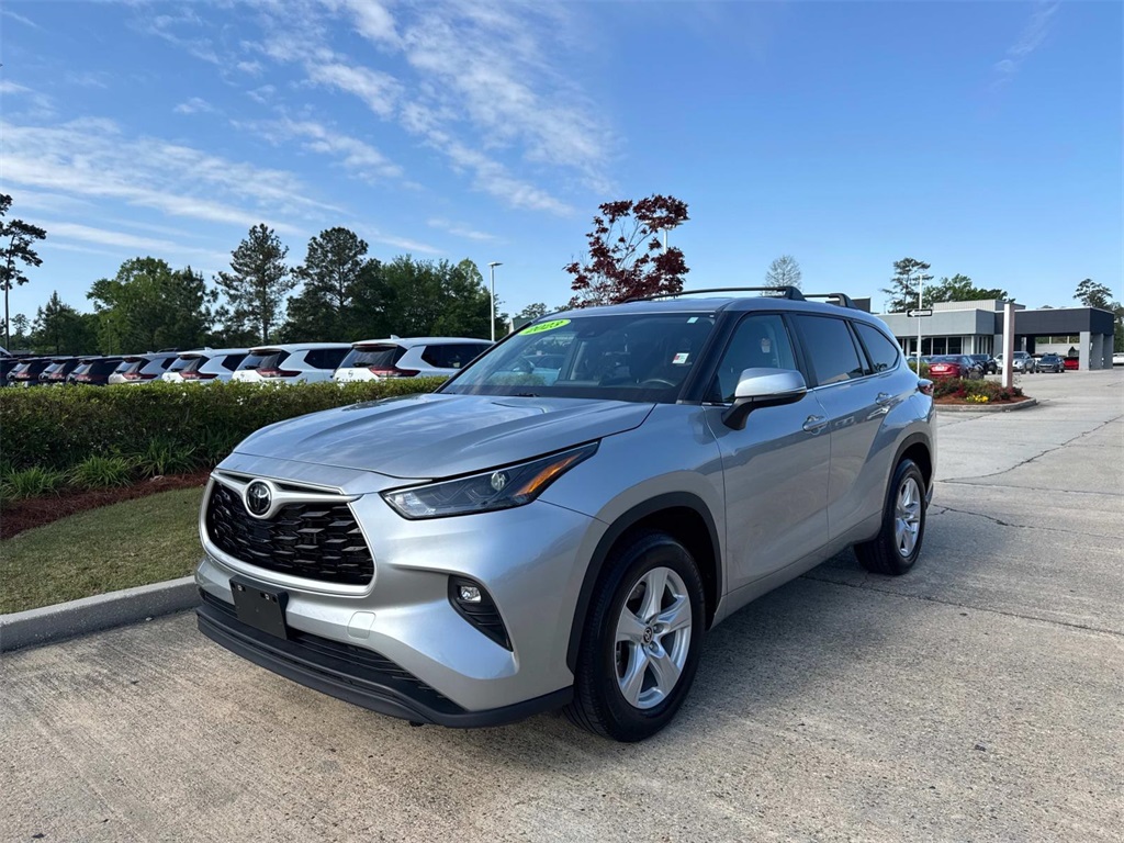 Vehicle image 1 of 27