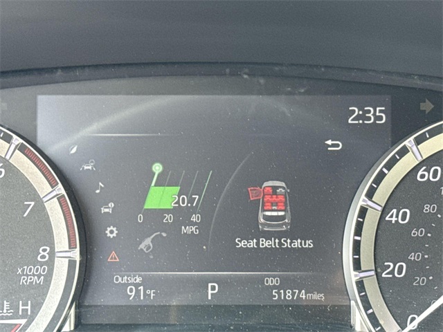 Vehicle image 17 of 29