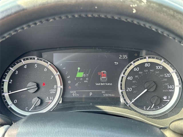 Vehicle image 16 of 29