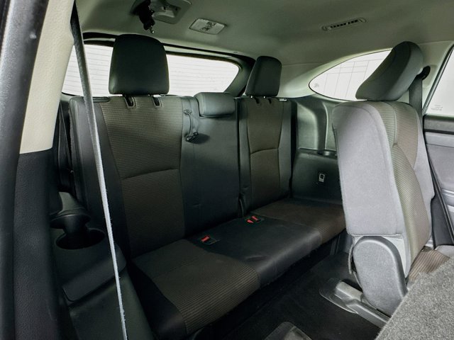 Vehicle image 12 of 32
