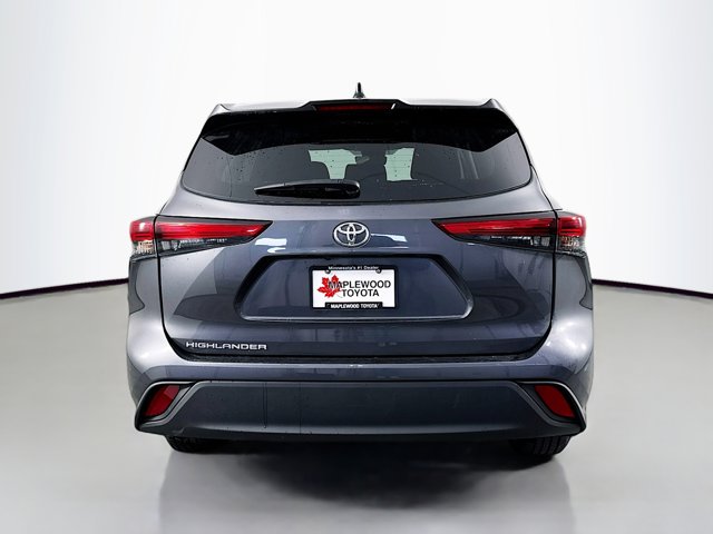 Vehicle image 6 of 32