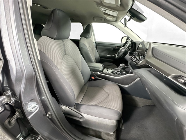 Vehicle image 29 of 39