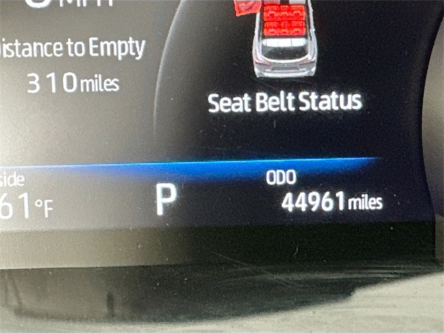 Vehicle image 15 of 39
