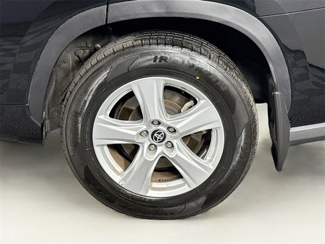Vehicle image 22 of 22