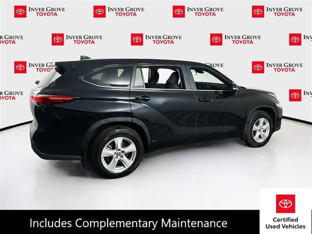 Vehicle image 5 of 22