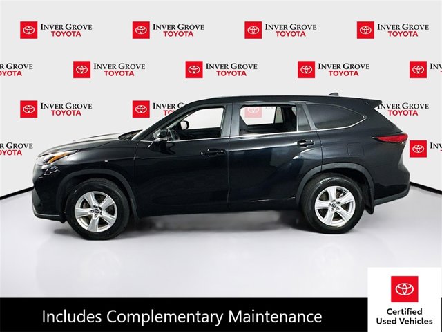 Vehicle image 8 of 22