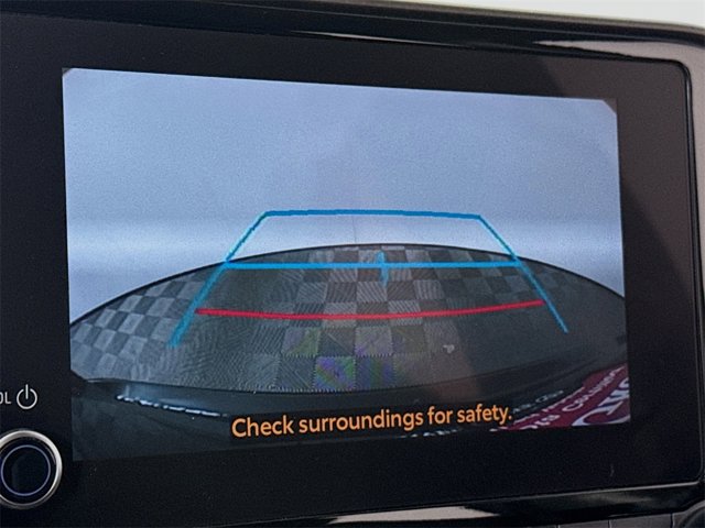 Vehicle image 14 of 22